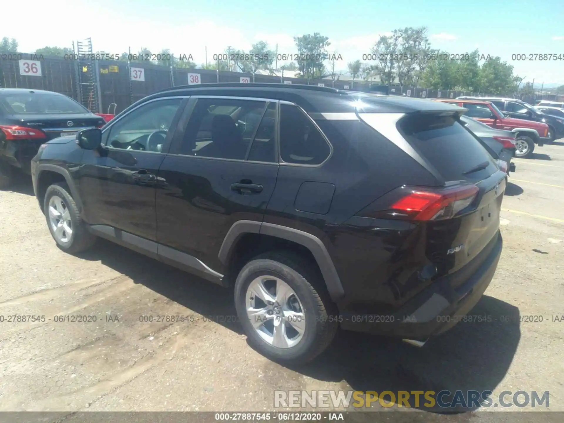 3 Photograph of a damaged car 2T3W1RFV8LC052122 TOYOTA RAV4 2020