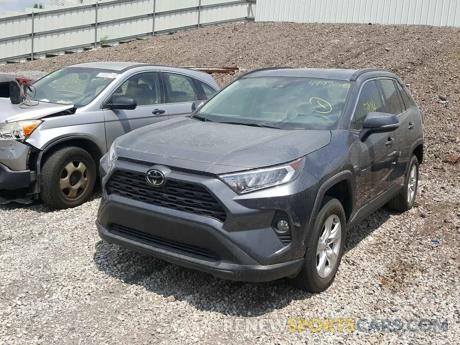 2 Photograph of a damaged car 2T3W1RFV8LC055389 TOYOTA RAV4 2020