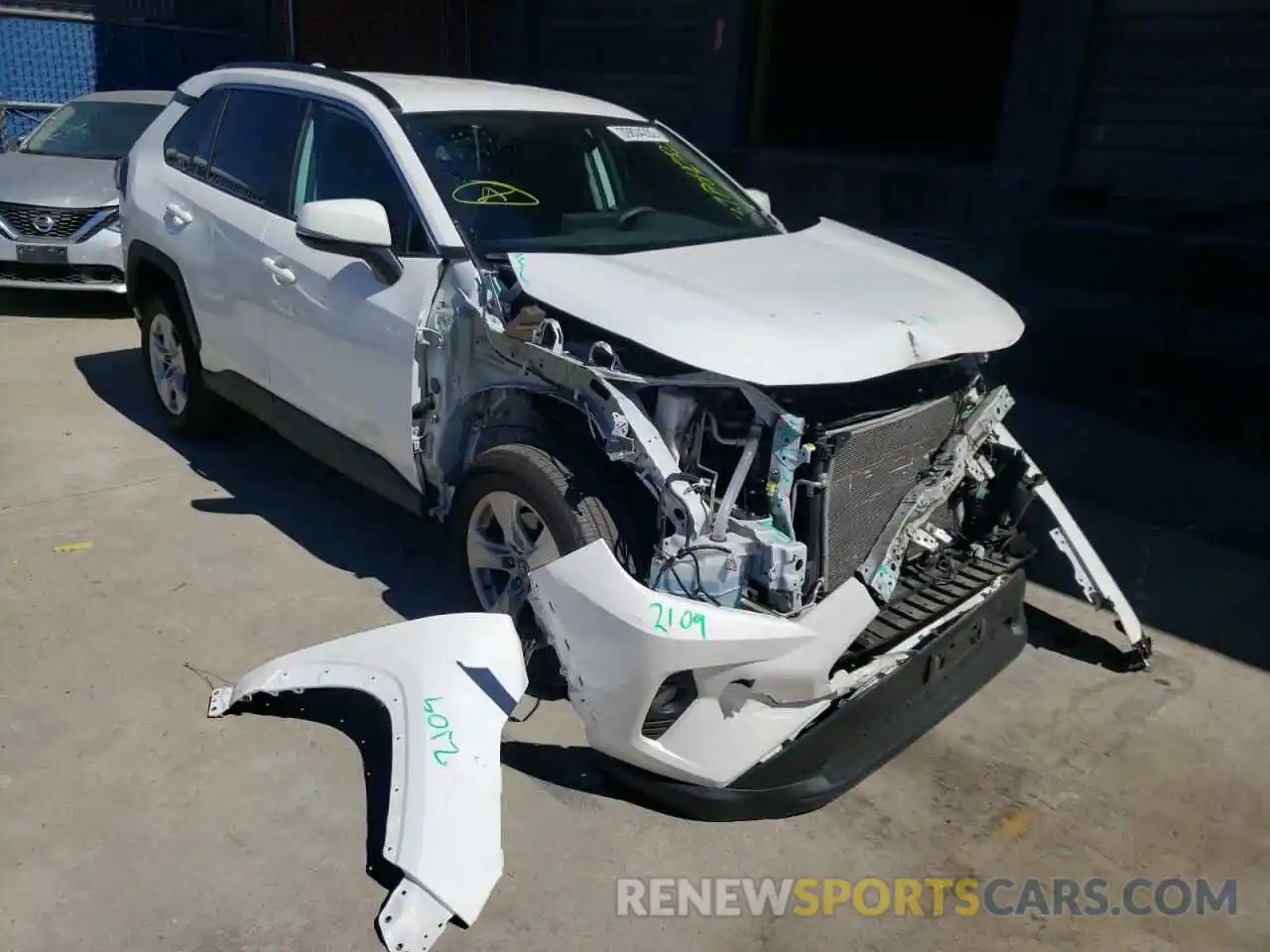 1 Photograph of a damaged car 2T3W1RFV8LC055604 TOYOTA RAV4 2020