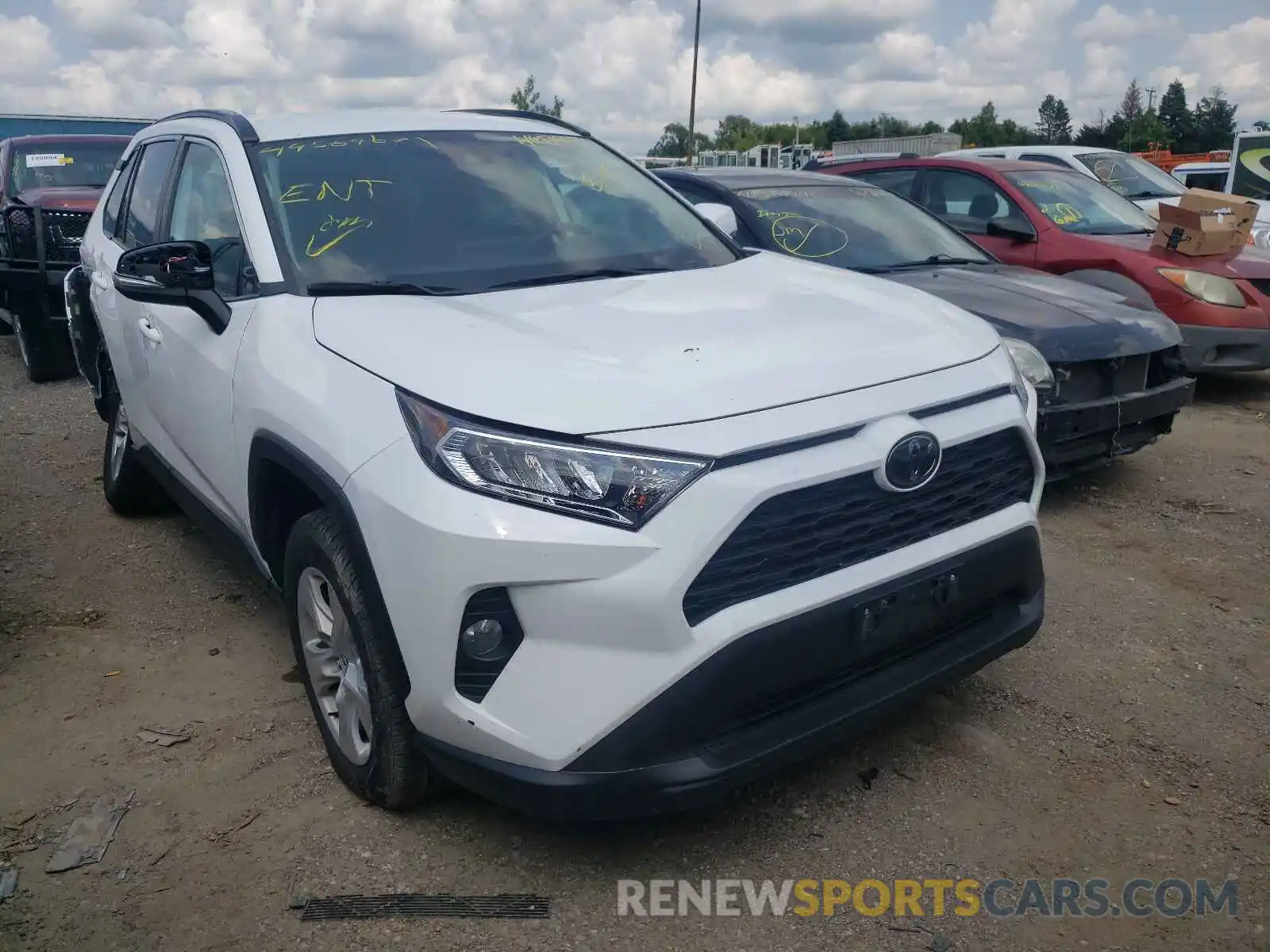 1 Photograph of a damaged car 2T3W1RFV8LC060866 TOYOTA RAV4 2020