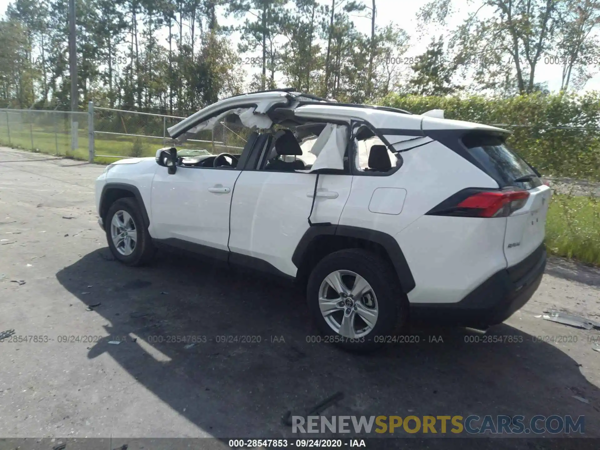 3 Photograph of a damaged car 2T3W1RFV8LC061466 TOYOTA RAV4 2020