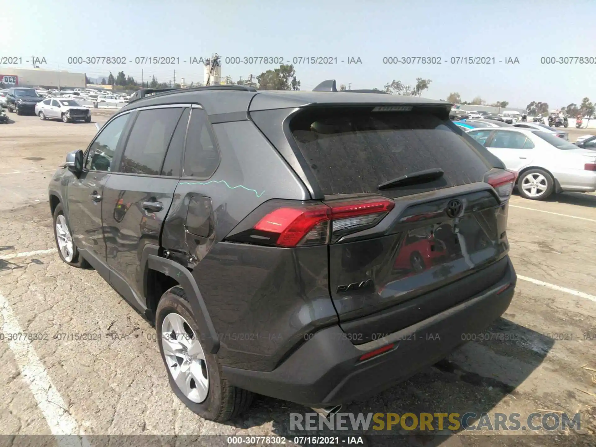 3 Photograph of a damaged car 2T3W1RFV8LC066568 TOYOTA RAV4 2020