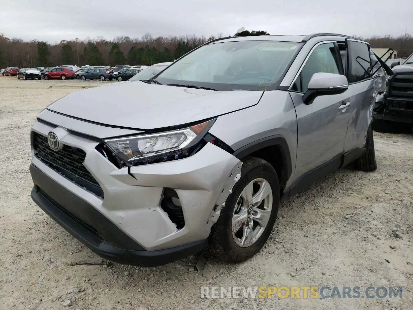 2 Photograph of a damaged car 2T3W1RFV8LC069146 TOYOTA RAV4 2020