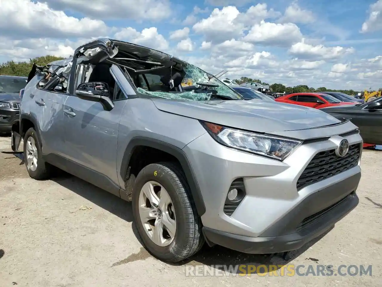 1 Photograph of a damaged car 2T3W1RFV8LC075402 TOYOTA RAV4 2020