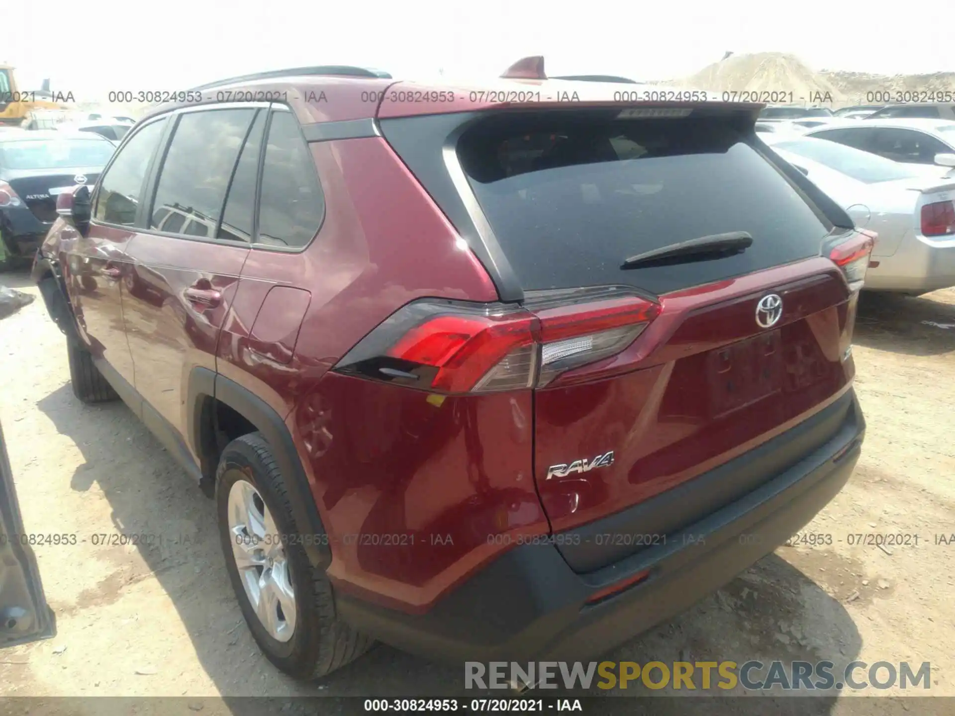 3 Photograph of a damaged car 2T3W1RFV8LW060090 TOYOTA RAV4 2020