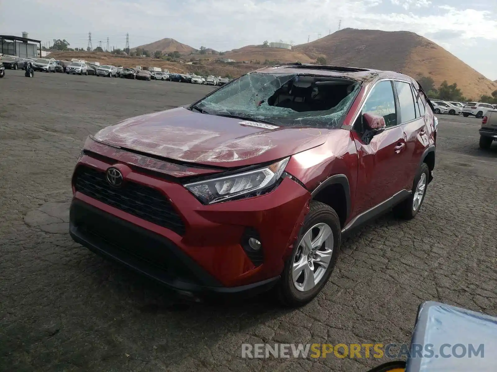 2 Photograph of a damaged car 2T3W1RFV8LW067248 TOYOTA RAV4 2020