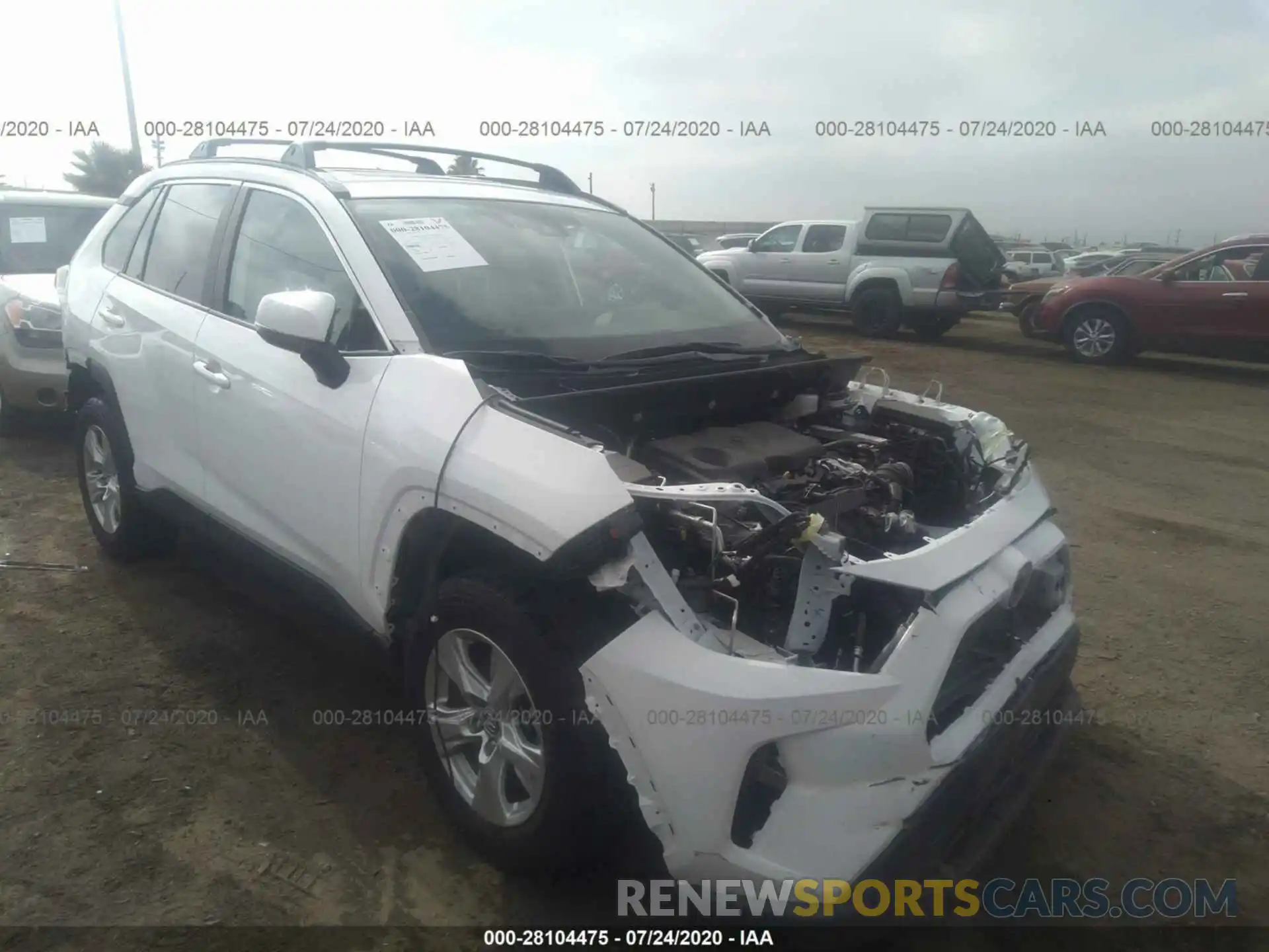 1 Photograph of a damaged car 2T3W1RFV8LW073907 TOYOTA RAV4 2020