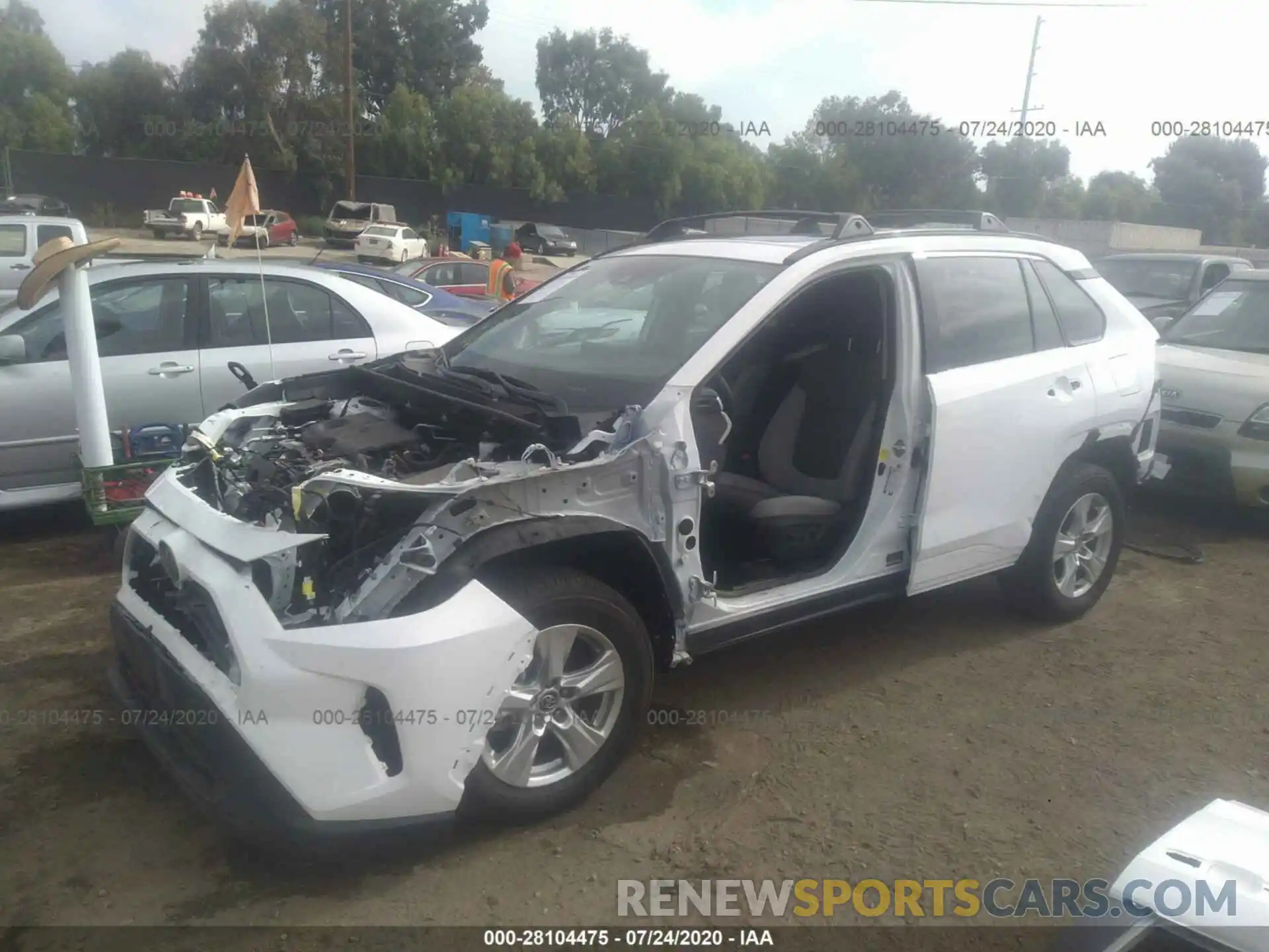 2 Photograph of a damaged car 2T3W1RFV8LW073907 TOYOTA RAV4 2020