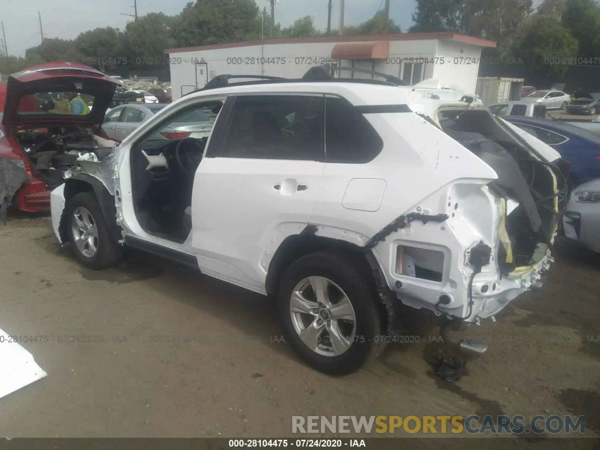 3 Photograph of a damaged car 2T3W1RFV8LW073907 TOYOTA RAV4 2020