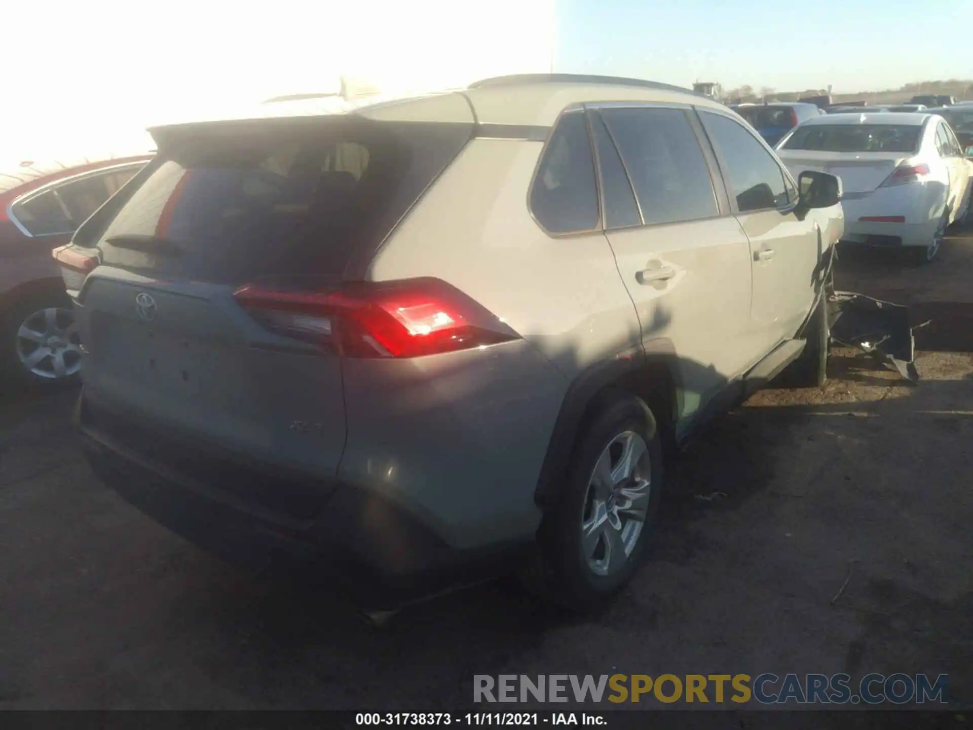 4 Photograph of a damaged car 2T3W1RFV8LW074801 TOYOTA RAV4 2020