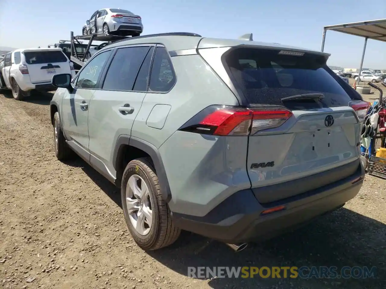 3 Photograph of a damaged car 2T3W1RFV8LW084423 TOYOTA RAV4 2020