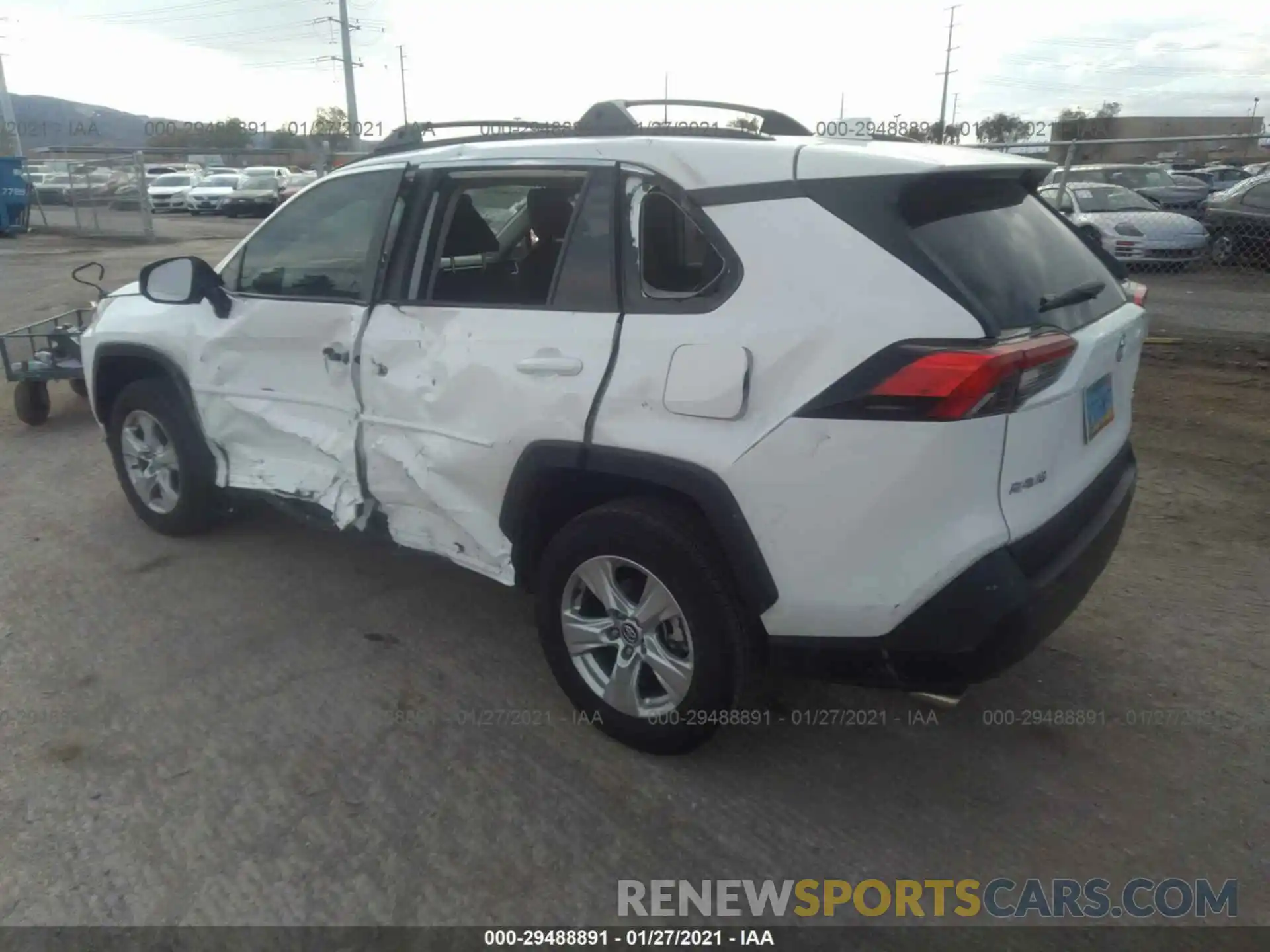 3 Photograph of a damaged car 2T3W1RFV8LW086267 TOYOTA RAV4 2020