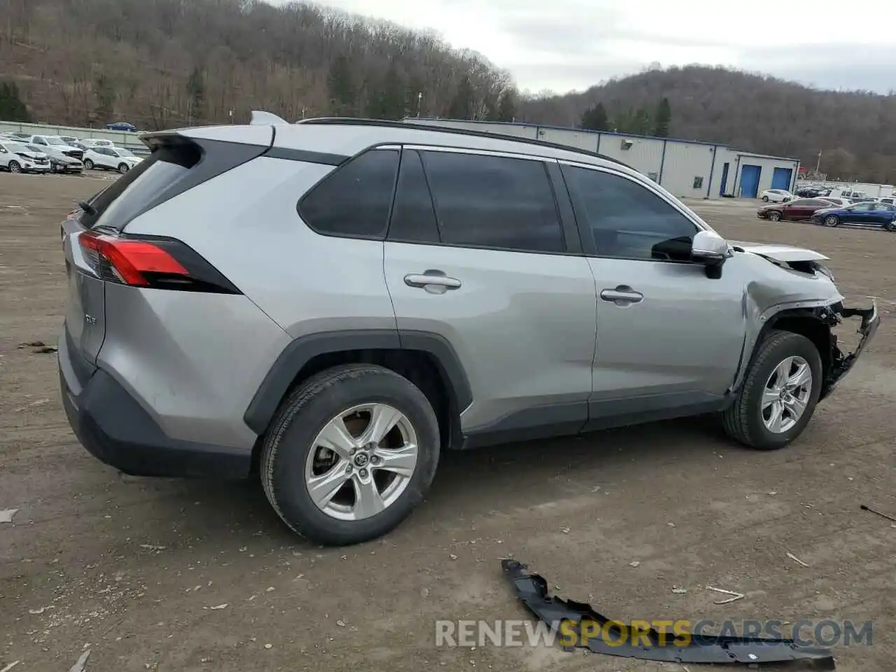 3 Photograph of a damaged car 2T3W1RFV9LC044546 TOYOTA RAV4 2020