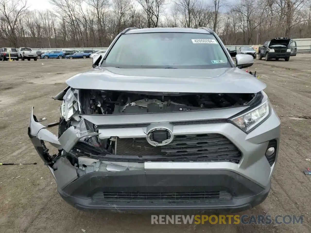 5 Photograph of a damaged car 2T3W1RFV9LC044546 TOYOTA RAV4 2020