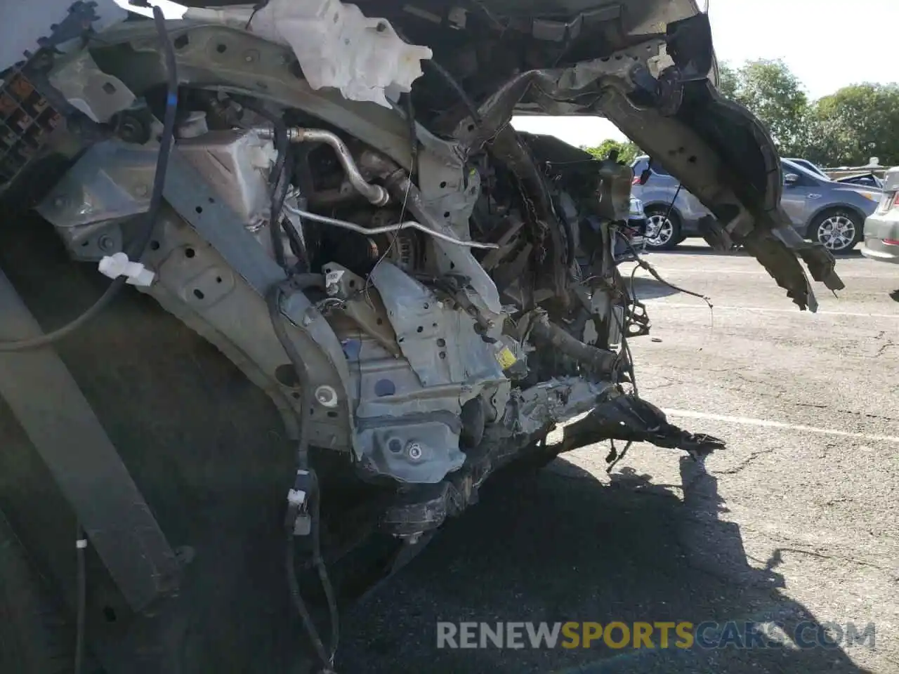 9 Photograph of a damaged car 2T3W1RFV9LC044594 TOYOTA RAV4 2020