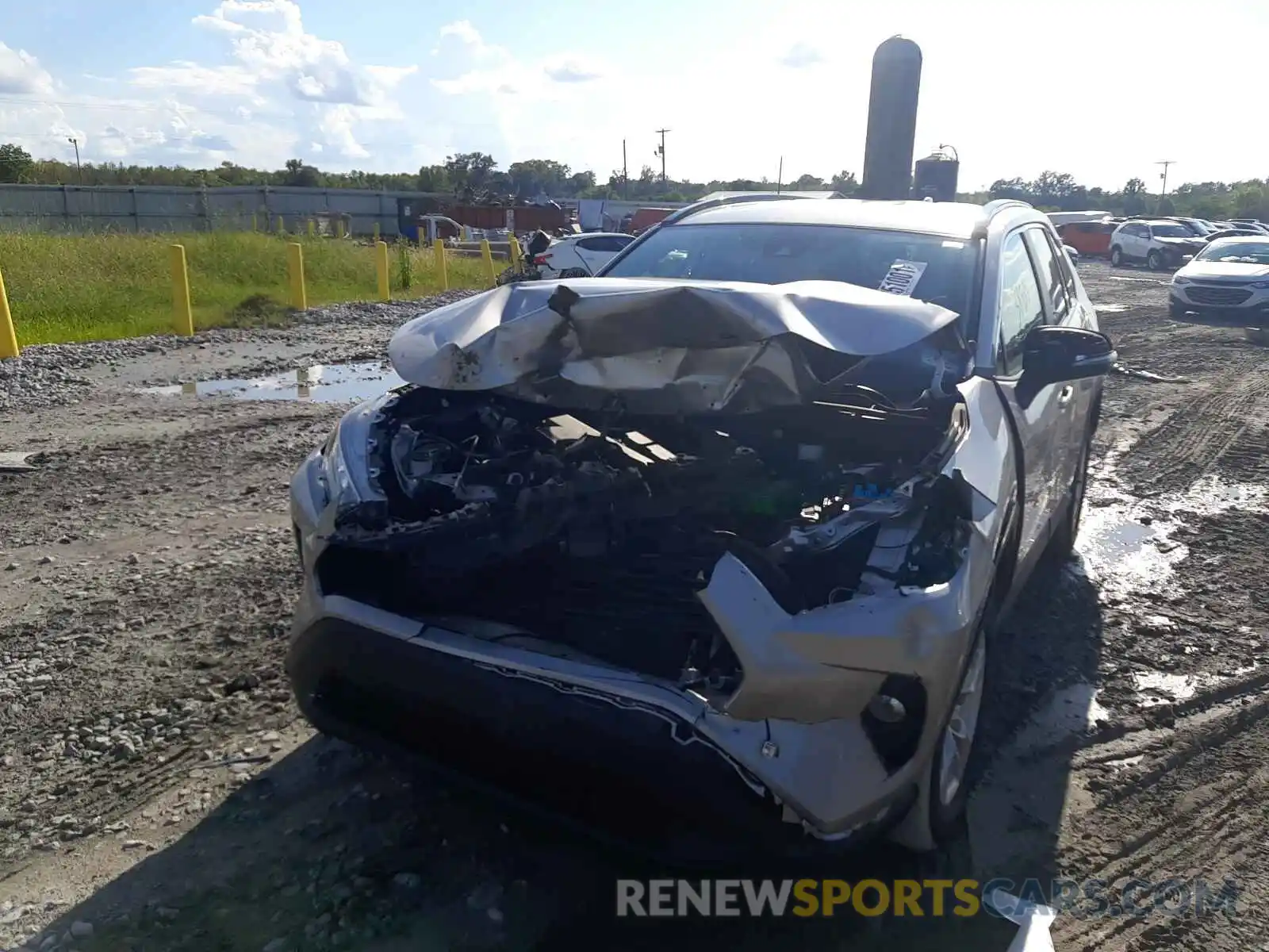 2 Photograph of a damaged car 2T3W1RFV9LC044787 TOYOTA RAV4 2020