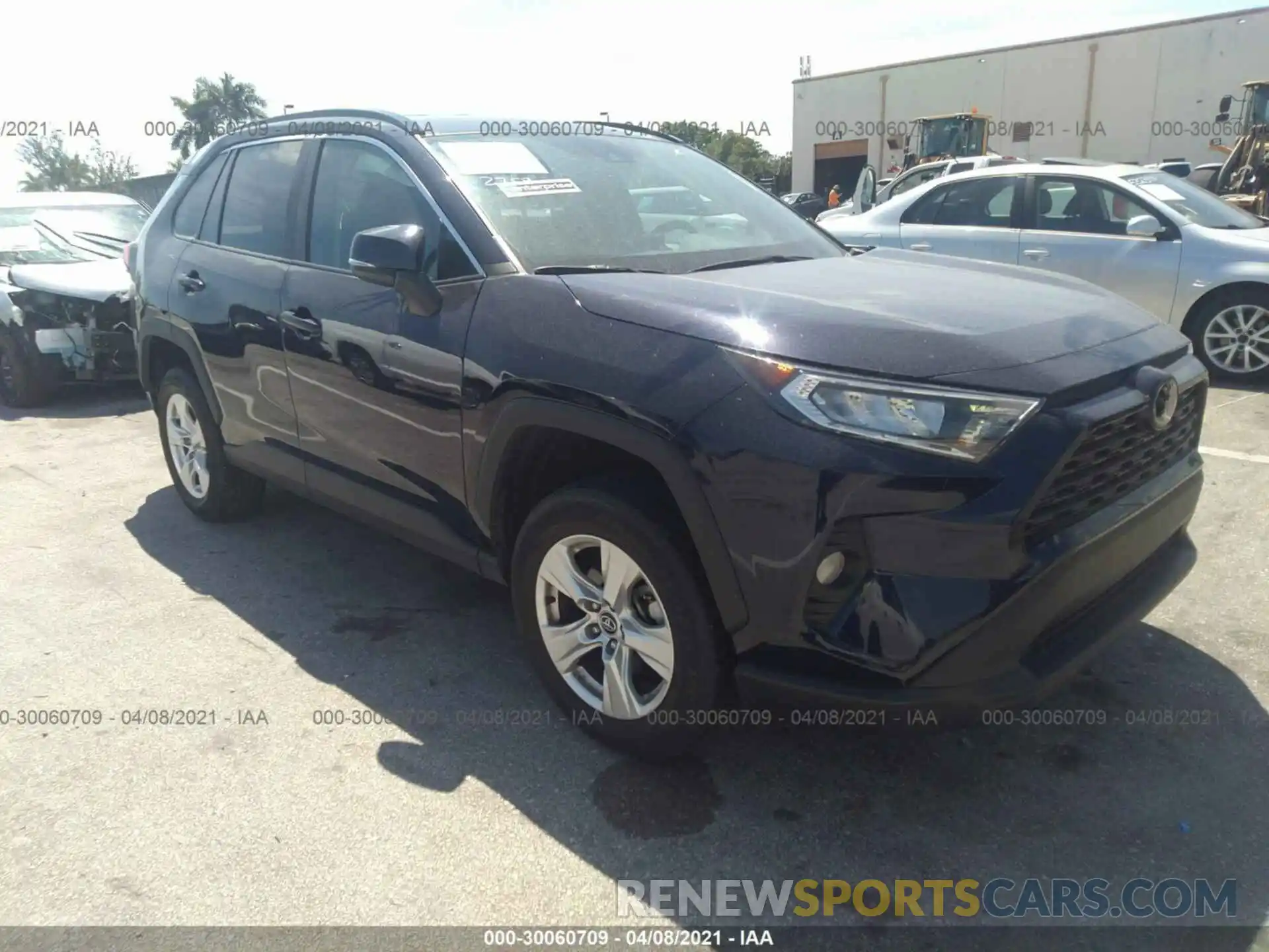 1 Photograph of a damaged car 2T3W1RFV9LC052758 TOYOTA RAV4 2020