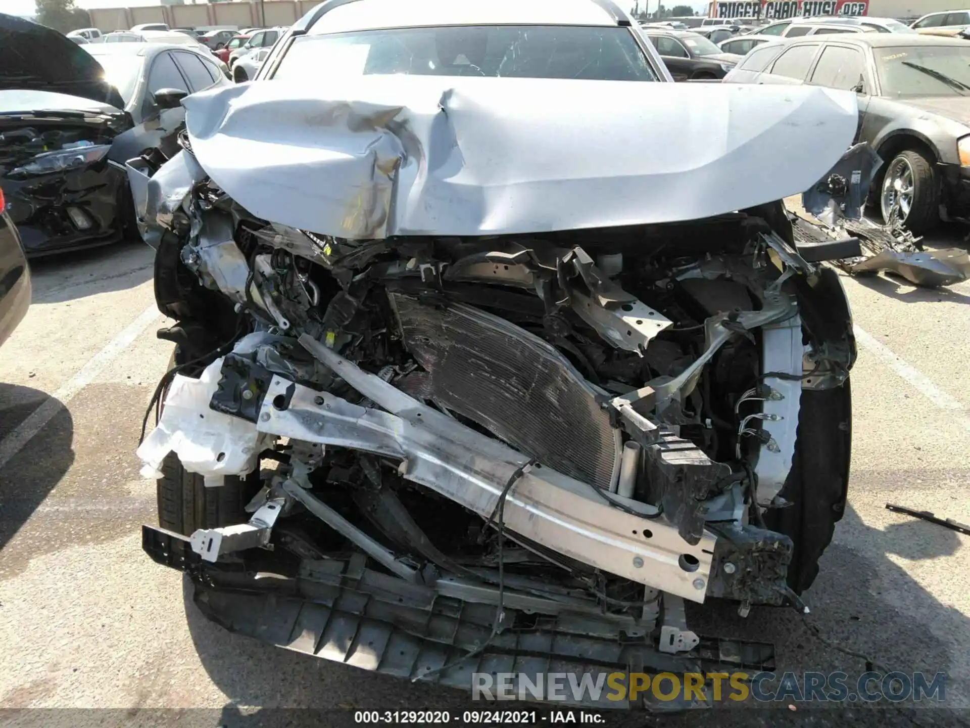 6 Photograph of a damaged car 2T3W1RFV9LC052887 TOYOTA RAV4 2020