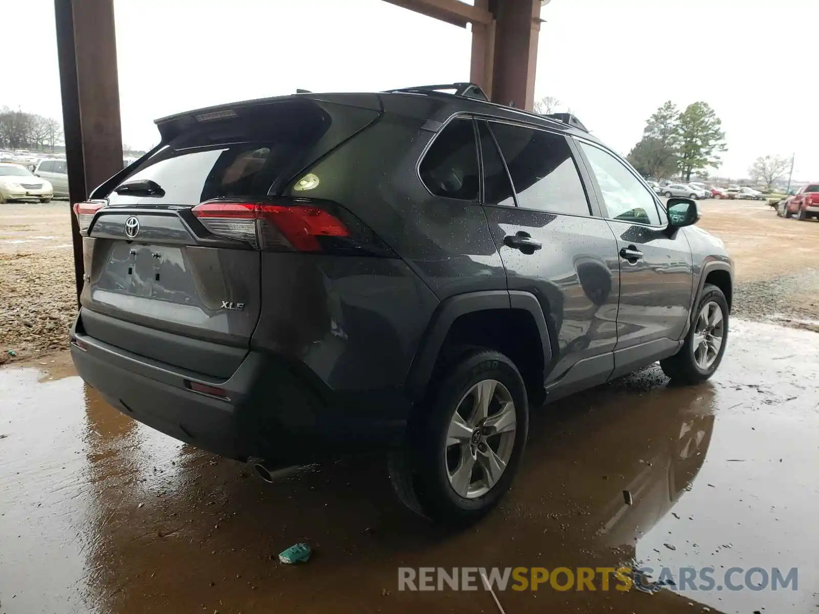 4 Photograph of a damaged car 2T3W1RFV9LC054476 TOYOTA RAV4 2020