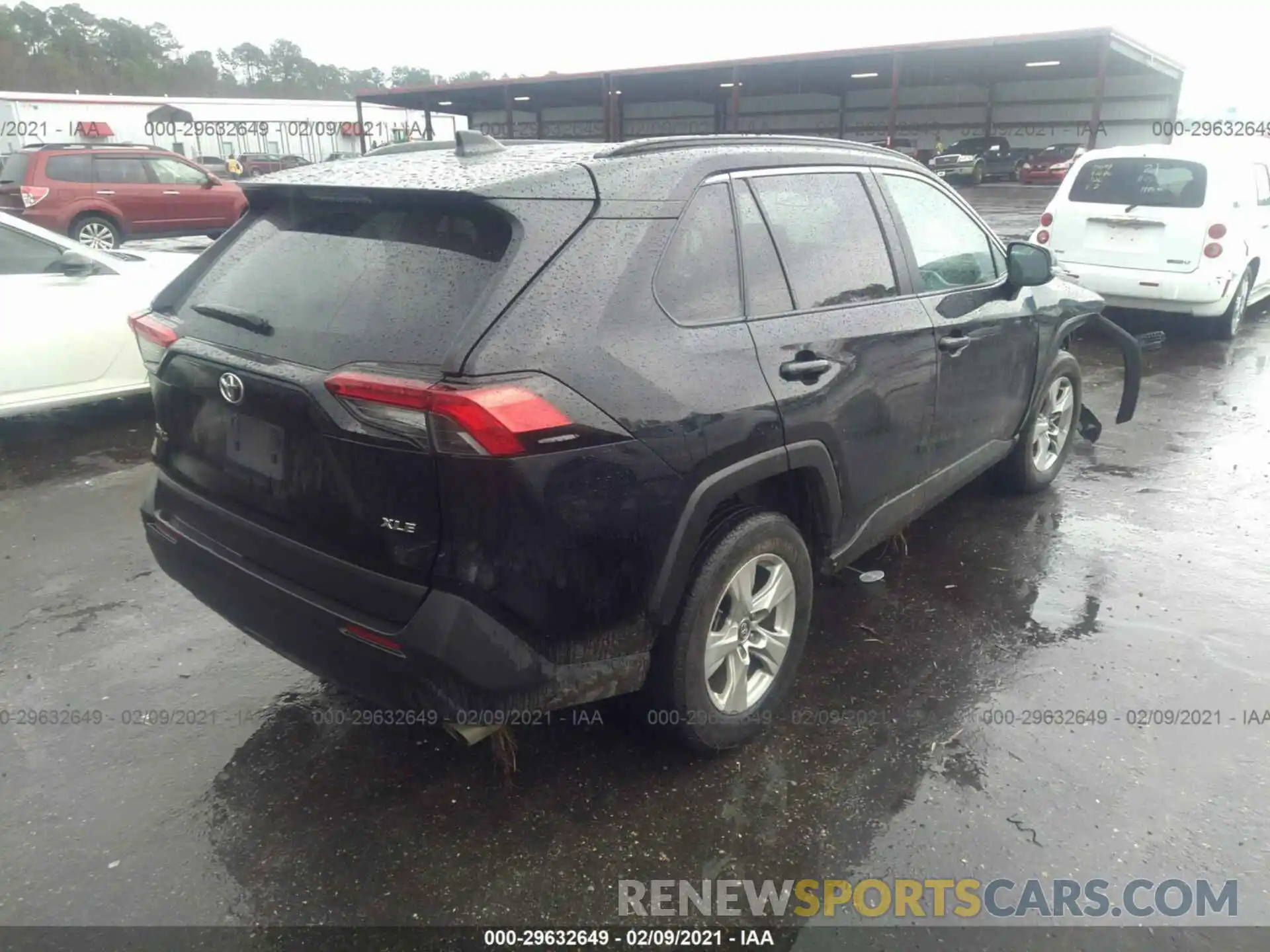 4 Photograph of a damaged car 2T3W1RFV9LC057958 TOYOTA RAV4 2020