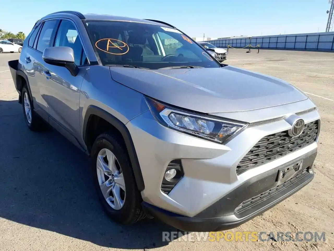 1 Photograph of a damaged car 2T3W1RFV9LC059984 TOYOTA RAV4 2020