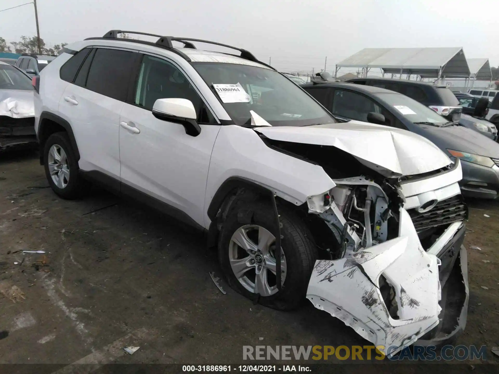 1 Photograph of a damaged car 2T3W1RFV9LC066868 TOYOTA RAV4 2020