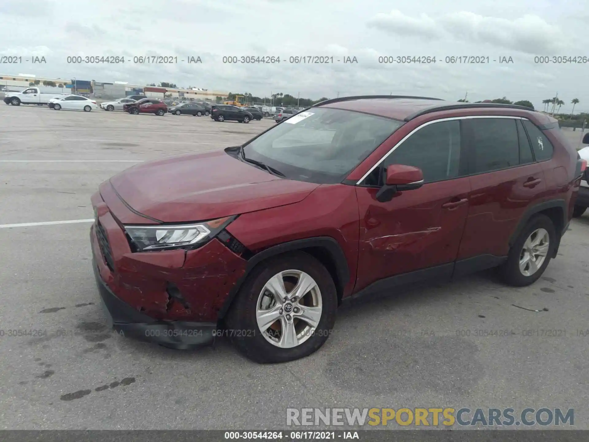 6 Photograph of a damaged car 2T3W1RFV9LC068233 TOYOTA RAV4 2020