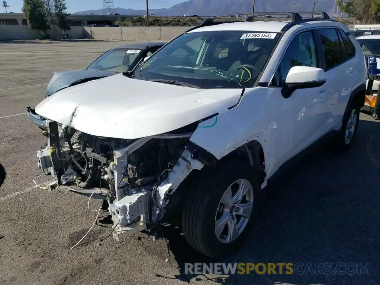 2 Photograph of a damaged car 2T3W1RFV9LW066710 TOYOTA RAV4 2020