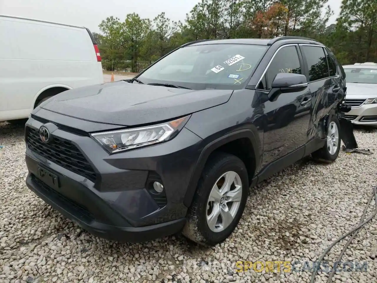 2 Фотография поврежденного автомобиля 2T3W1RFV9LW097973 TOYOTA RAV4 2020