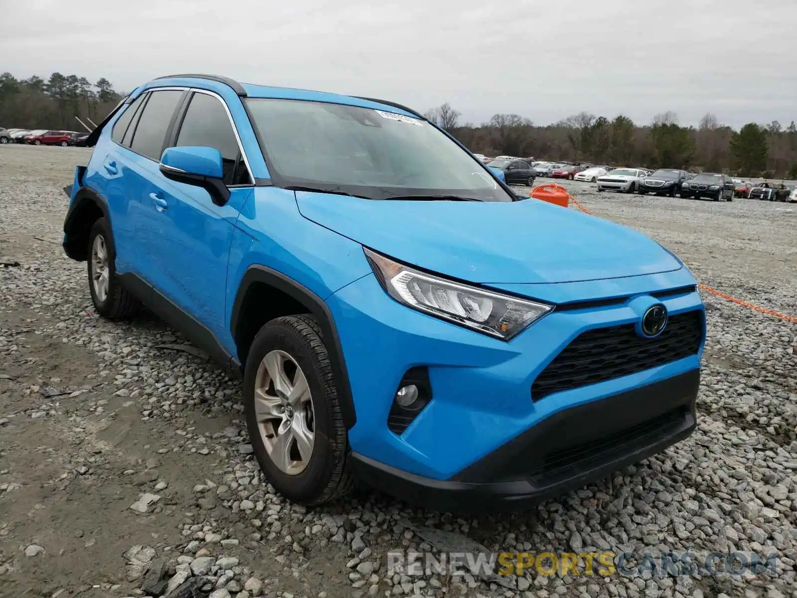 1 Photograph of a damaged car 2T3W1RFVXLC040635 TOYOTA RAV4 2020