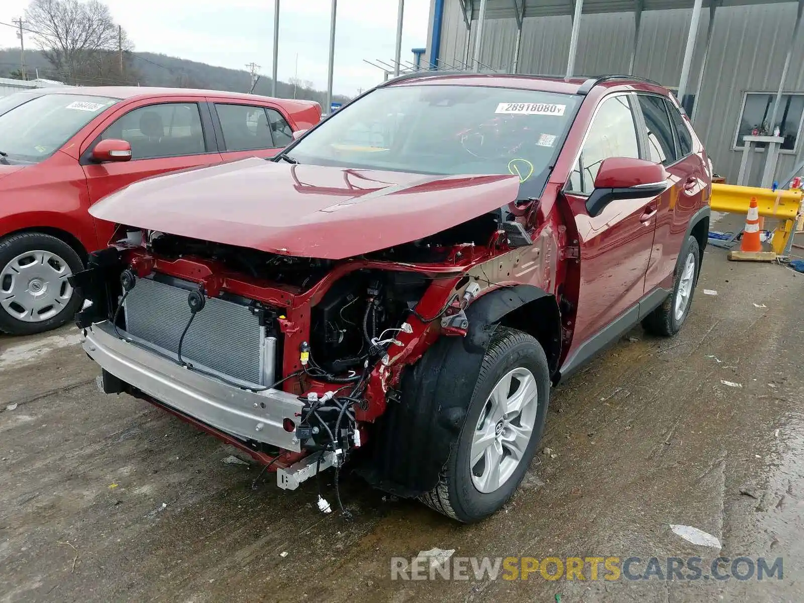 2 Photograph of a damaged car 2T3W1RFVXLC043194 TOYOTA RAV4 2020