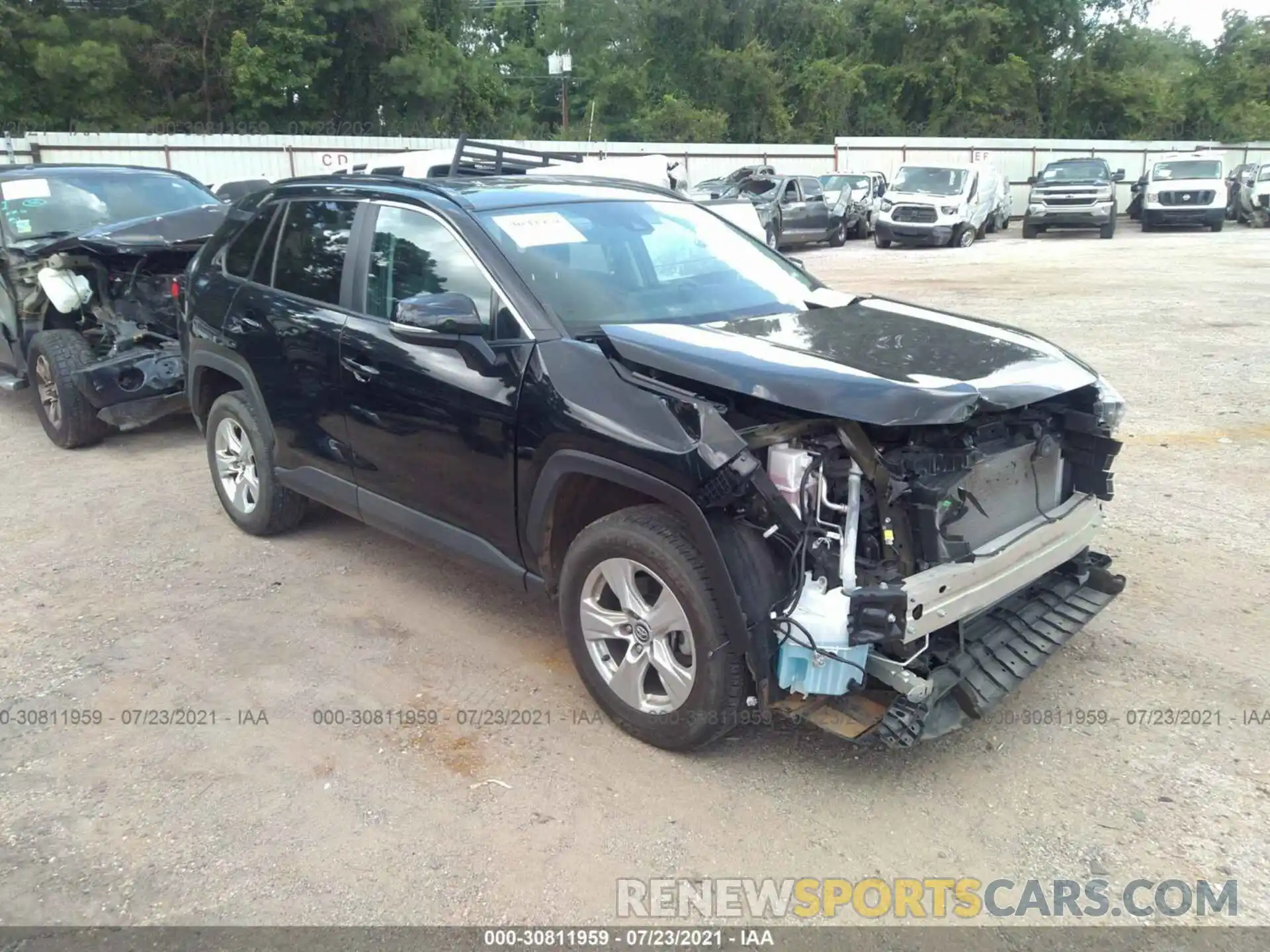 1 Photograph of a damaged car 2T3W1RFVXLC044412 TOYOTA RAV4 2020