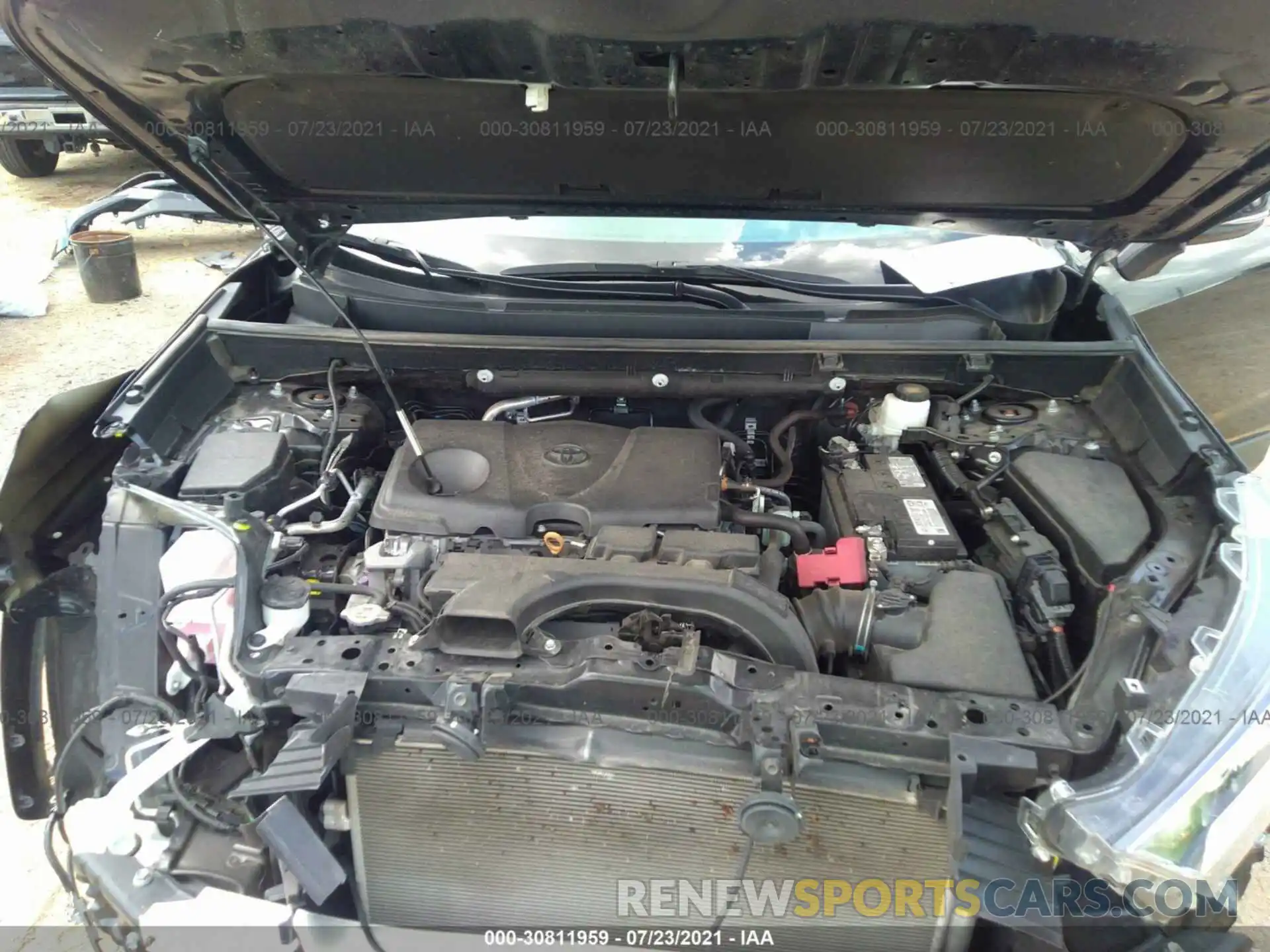 10 Фотография поврежденного автомобиля 2T3W1RFVXLC044412 TOYOTA RAV4 2020