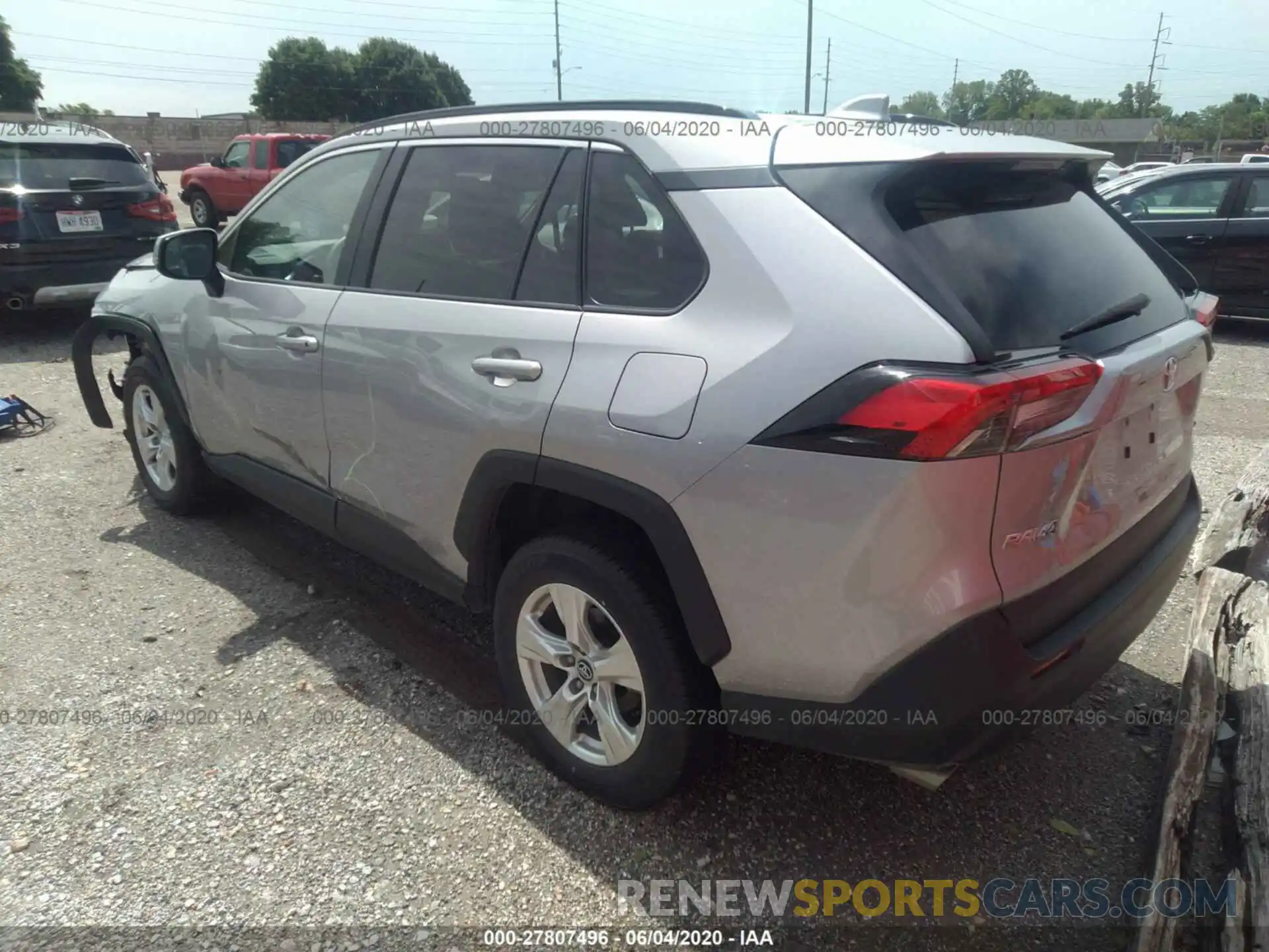 3 Photograph of a damaged car 2T3W1RFVXLC045124 TOYOTA RAV4 2020