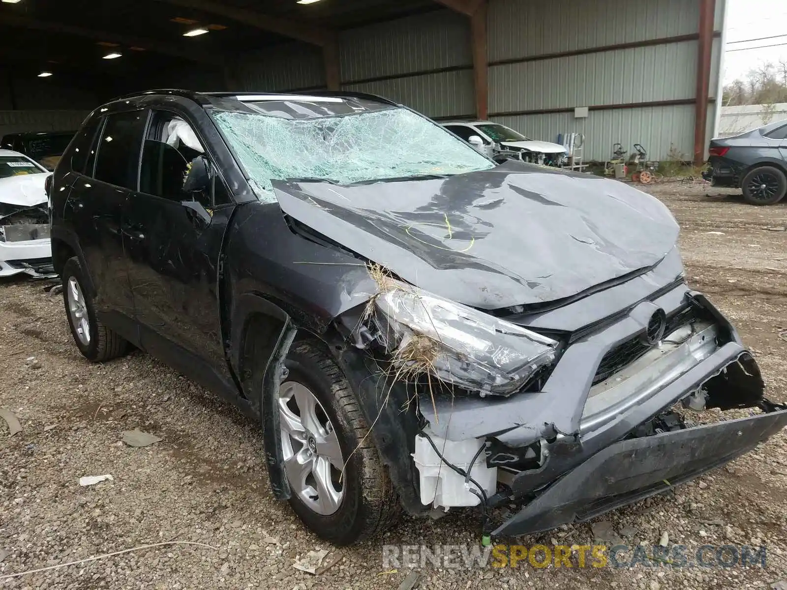 1 Photograph of a damaged car 2T3W1RFVXLC046810 TOYOTA RAV4 2020