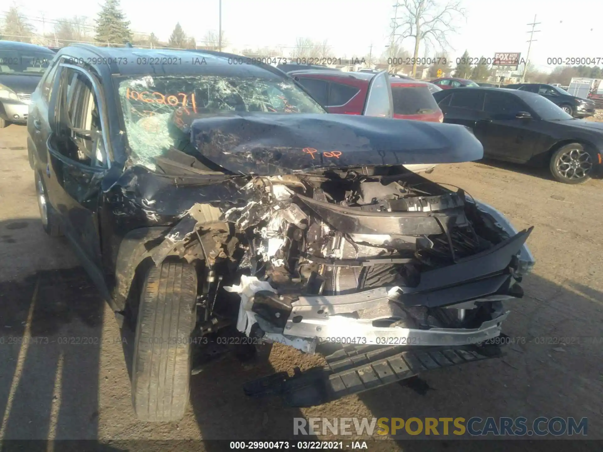 6 Photograph of a damaged car 2T3W1RFVXLC050985 TOYOTA RAV4 2020