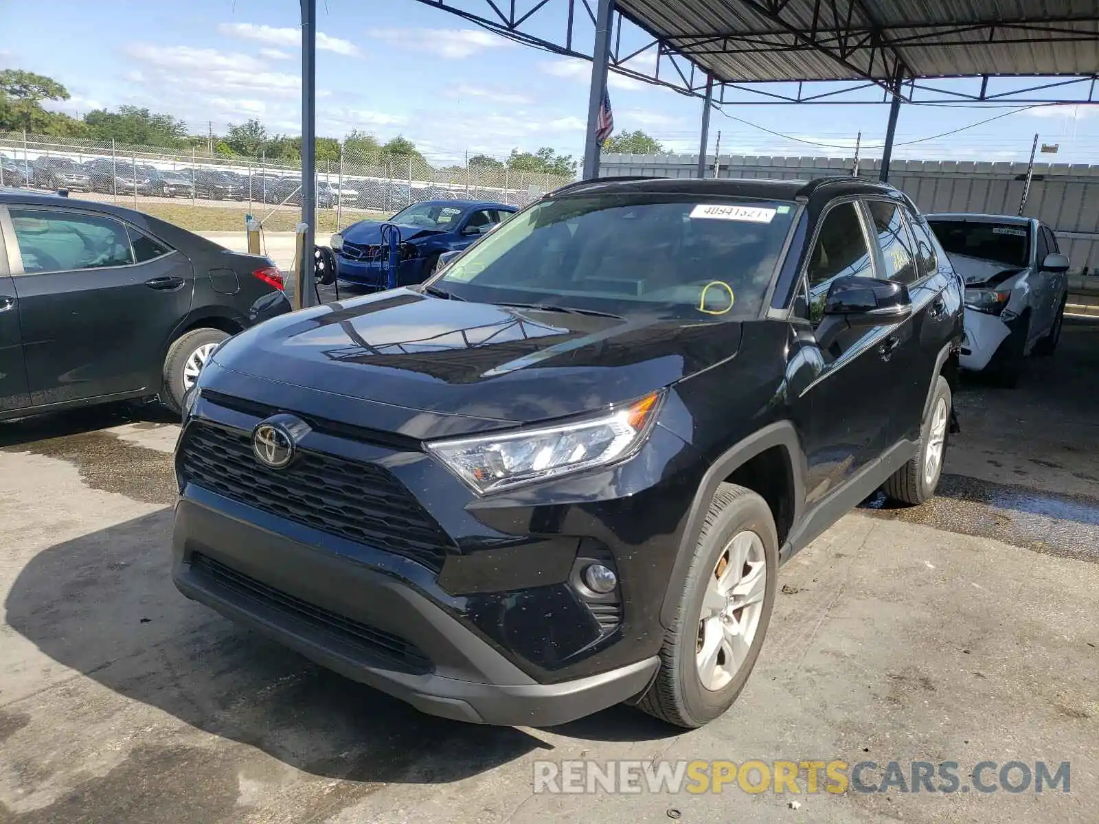 2 Photograph of a damaged car 2T3W1RFVXLC052087 TOYOTA RAV4 2020