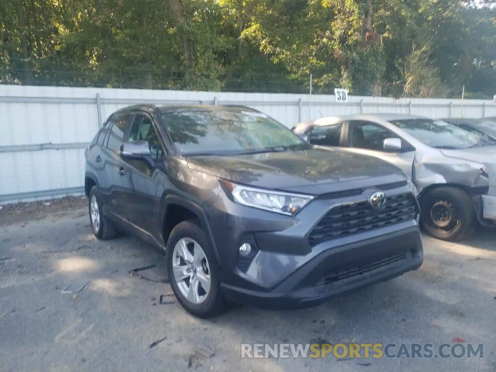 1 Photograph of a damaged car 2T3W1RFVXLC054258 TOYOTA RAV4 2020