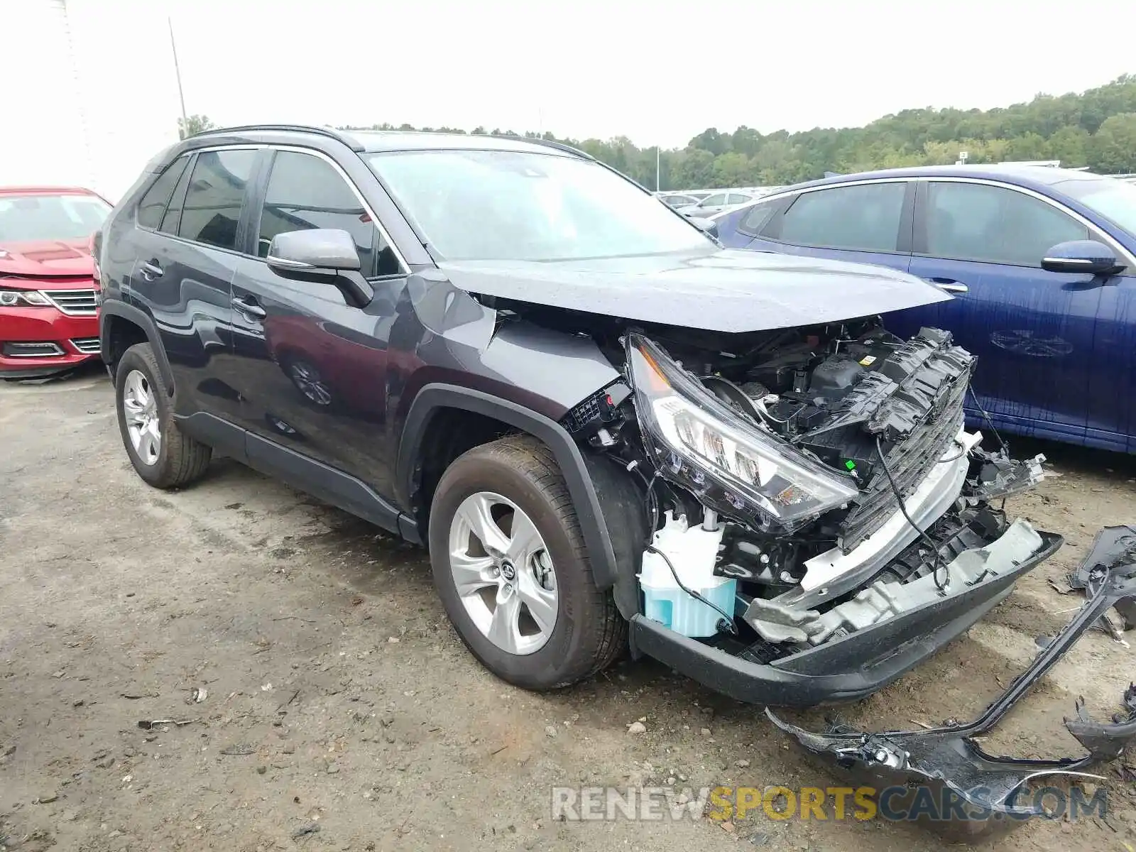 1 Photograph of a damaged car 2T3W1RFVXLC055796 TOYOTA RAV4 2020