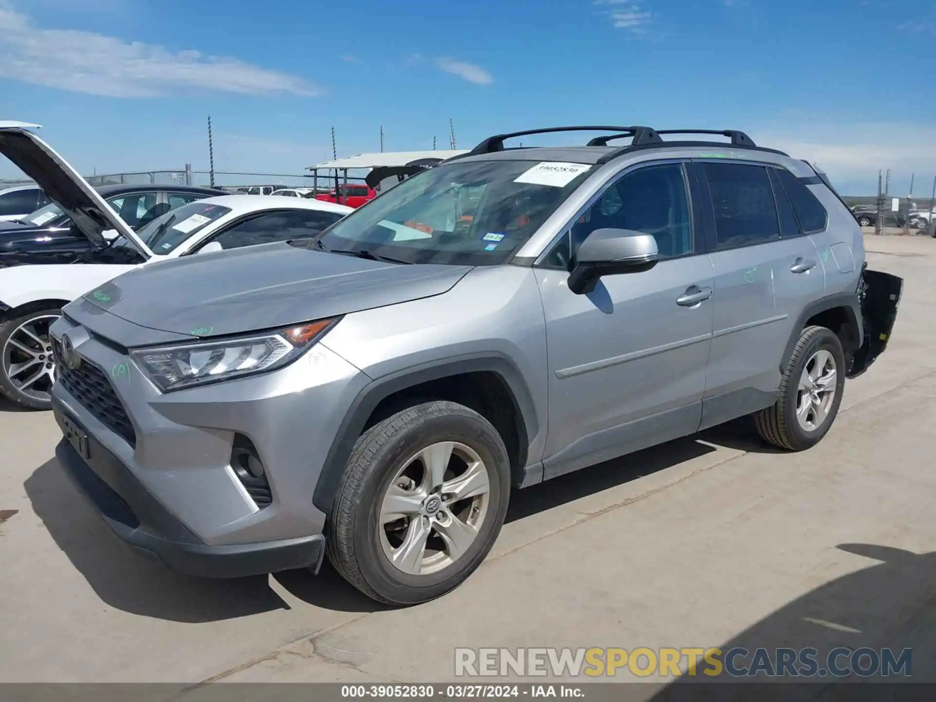 2 Photograph of a damaged car 2T3W1RFVXLC063543 TOYOTA RAV4 2020