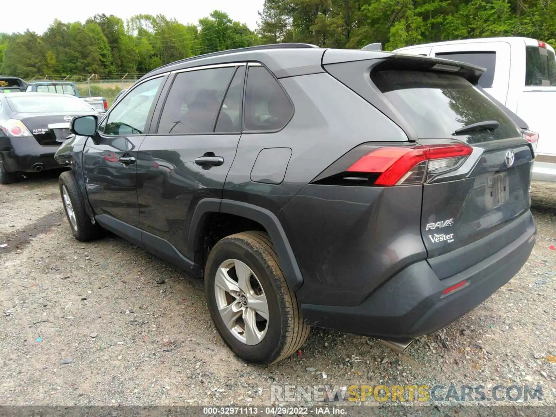 3 Photograph of a damaged car 2T3W1RFVXLC064921 TOYOTA RAV4 2020