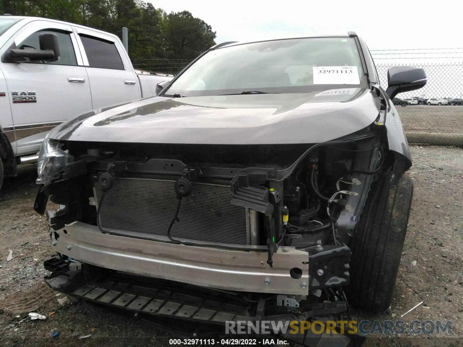 6 Photograph of a damaged car 2T3W1RFVXLC064921 TOYOTA RAV4 2020