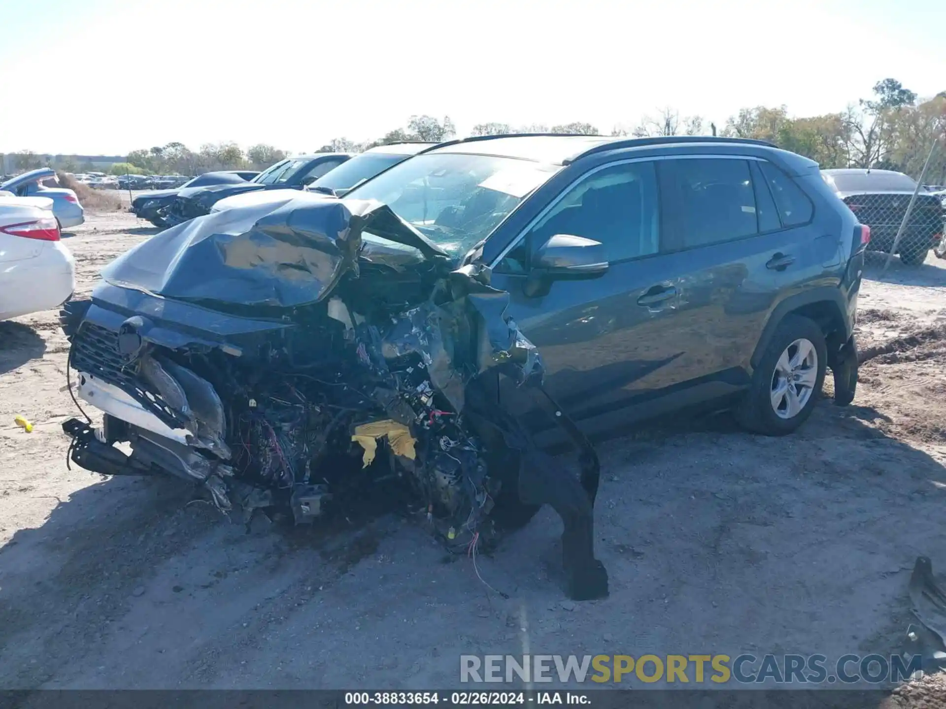 2 Photograph of a damaged car 2T3W1RFVXLC083680 TOYOTA RAV4 2020