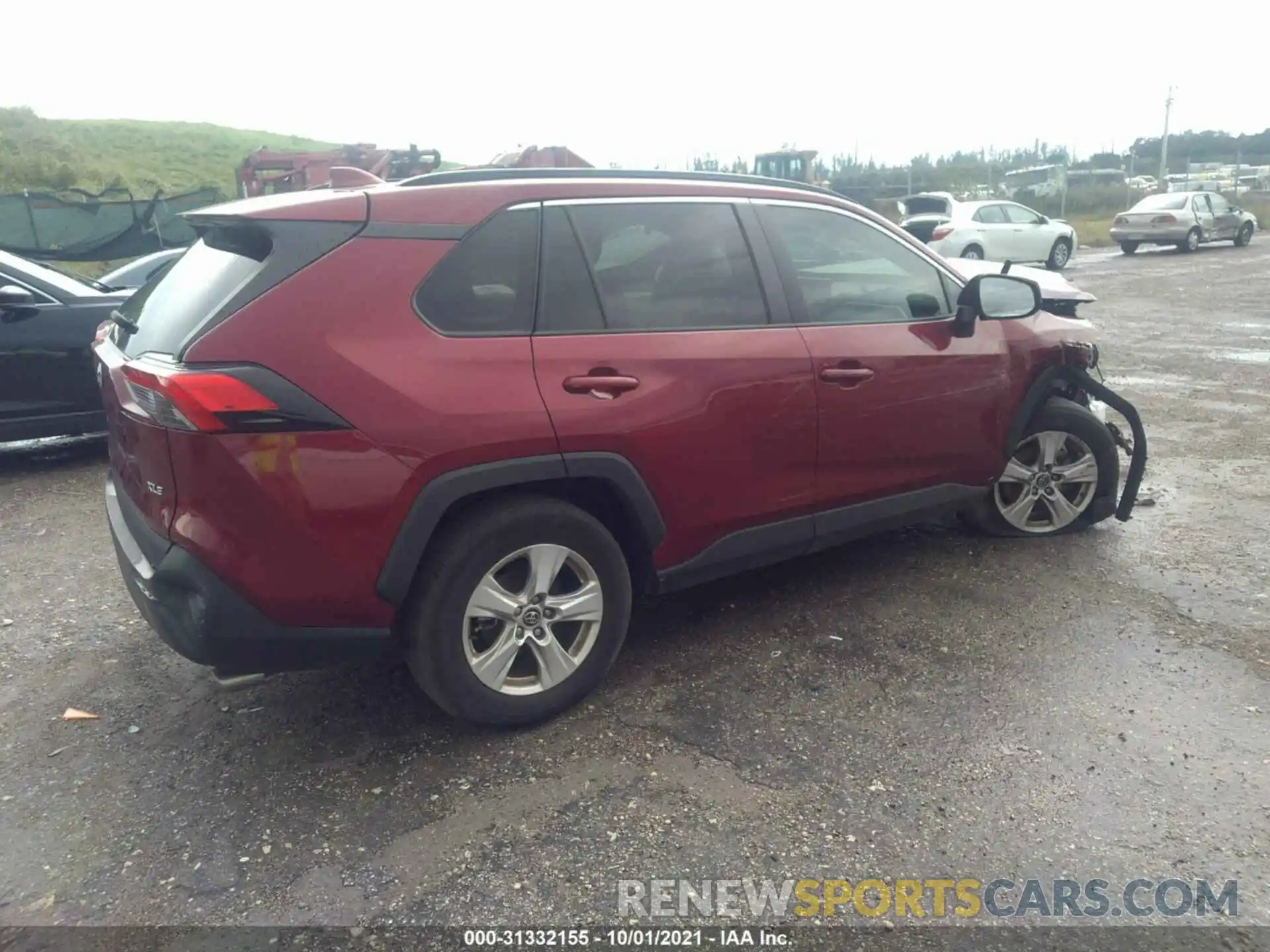 4 Photograph of a damaged car 2T3W1RFVXLW062844 TOYOTA RAV4 2020