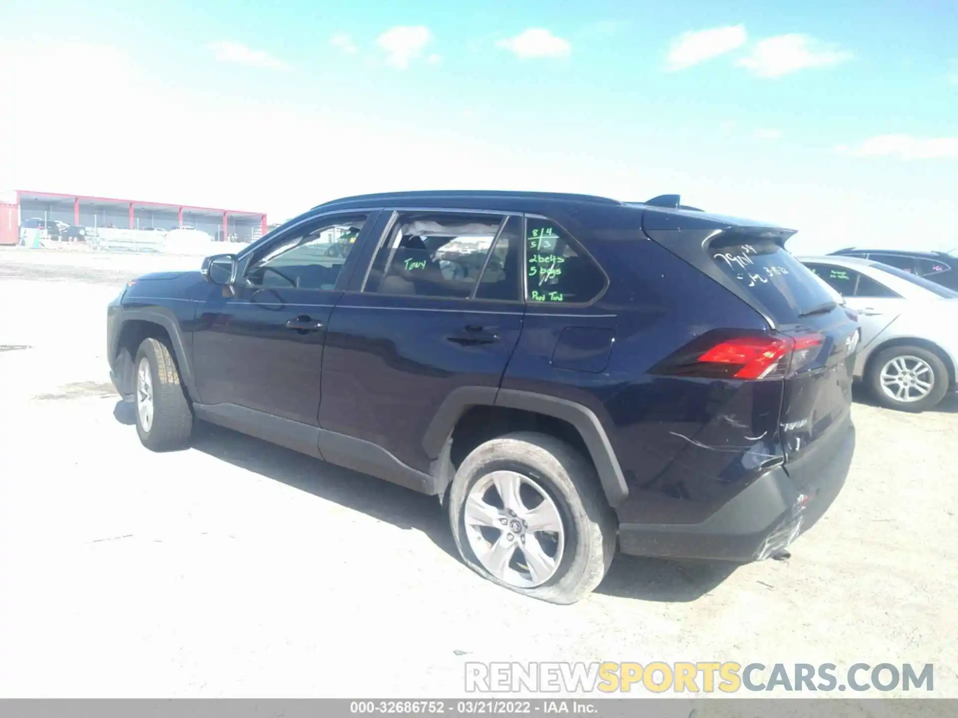 3 Photograph of a damaged car 2T3W1RFVXLW067901 TOYOTA RAV4 2020