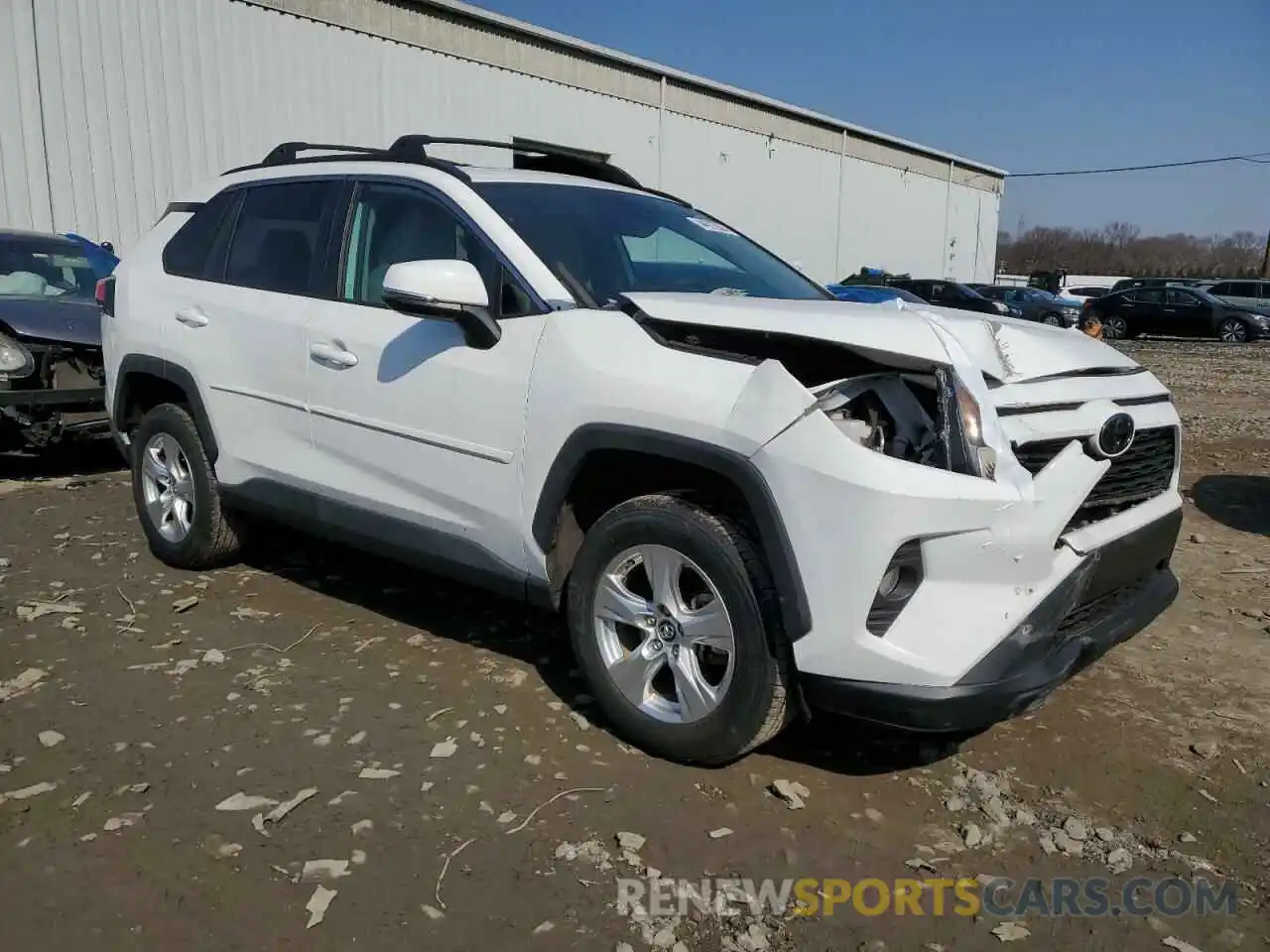 4 Photograph of a damaged car 2T3W1RFVXLW076579 TOYOTA RAV4 2020