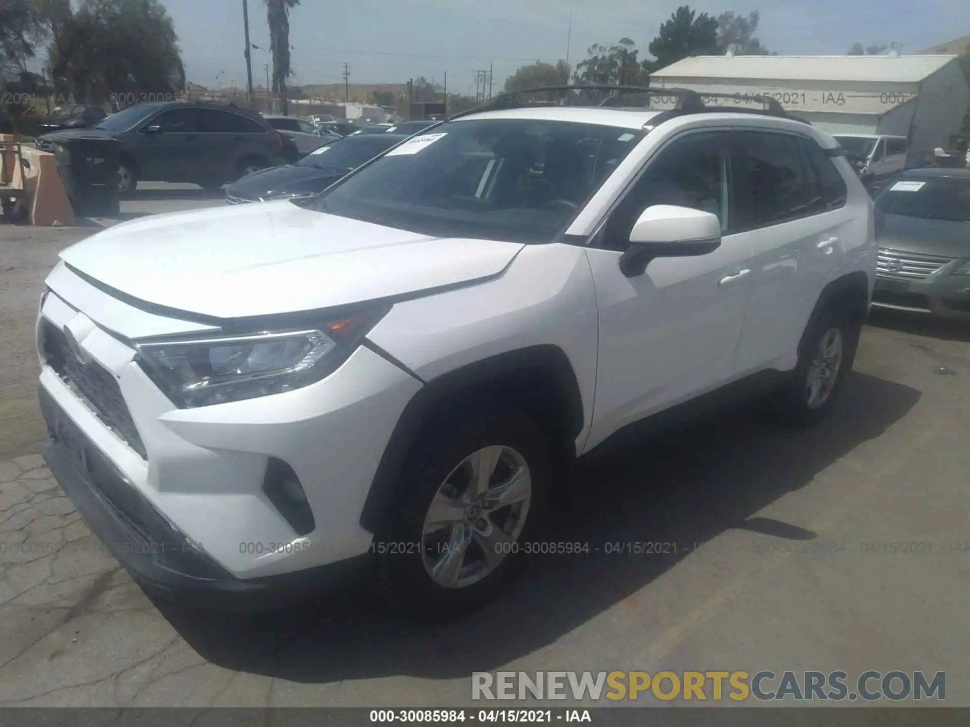 2 Photograph of a damaged car 2T3W1RFVXLW081863 TOYOTA RAV4 2020