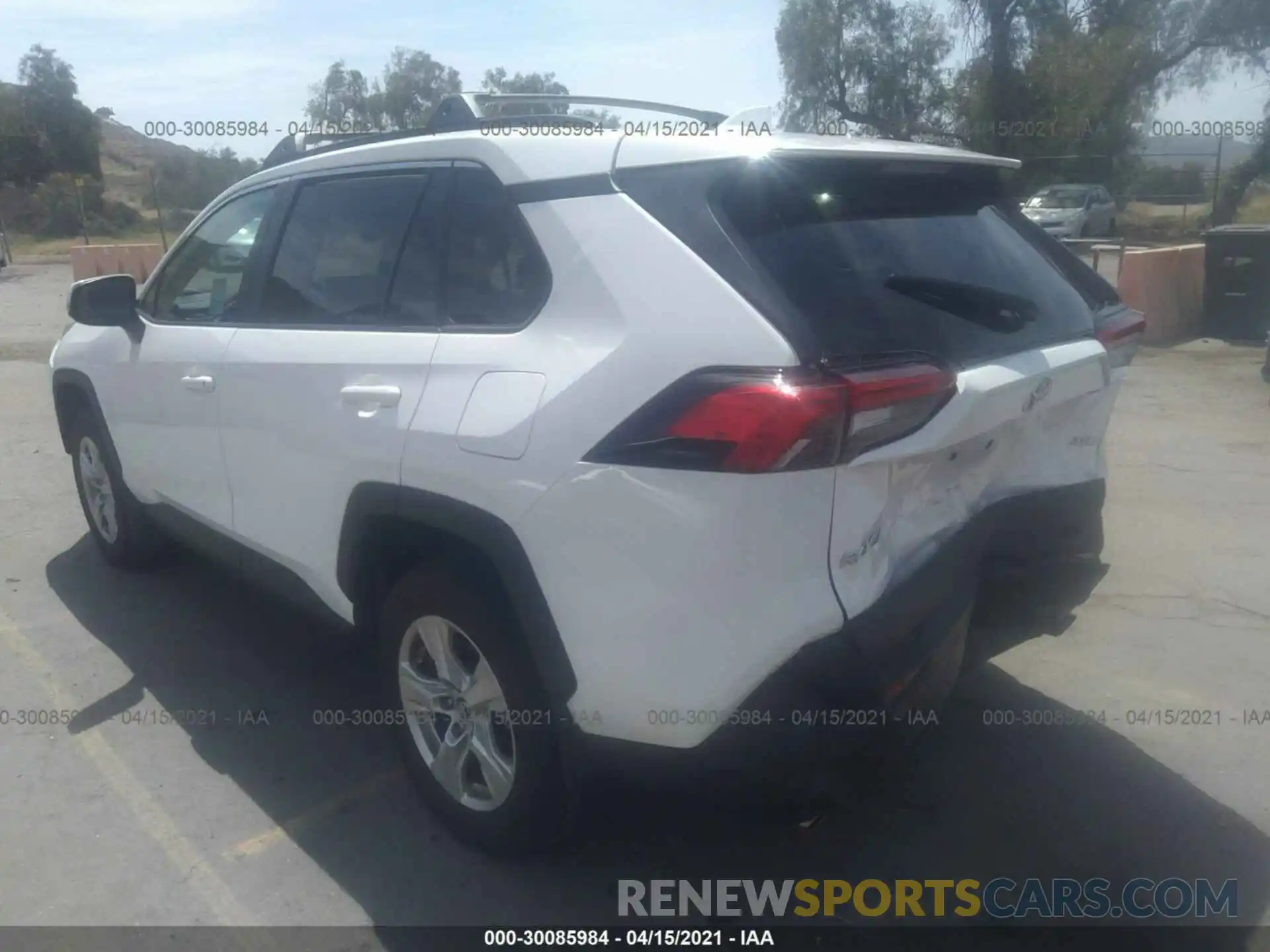 3 Photograph of a damaged car 2T3W1RFVXLW081863 TOYOTA RAV4 2020