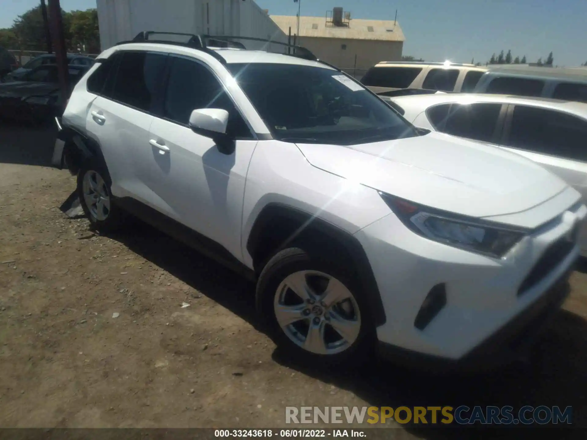 1 Photograph of a damaged car 2T3W1RFVXLW088327 TOYOTA RAV4 2020