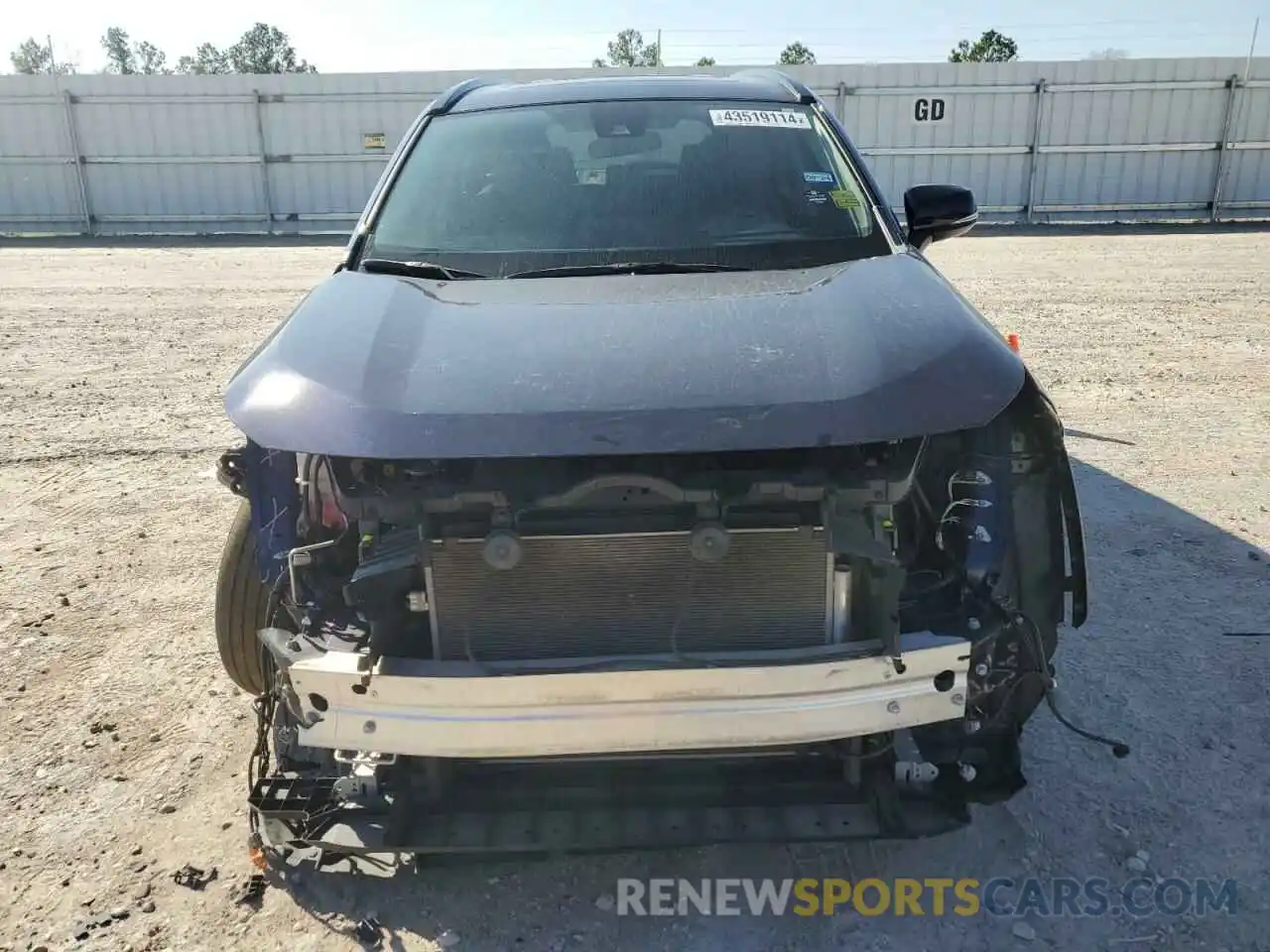 5 Photograph of a damaged car 2T3W1RFVXLW097772 TOYOTA RAV4 2020